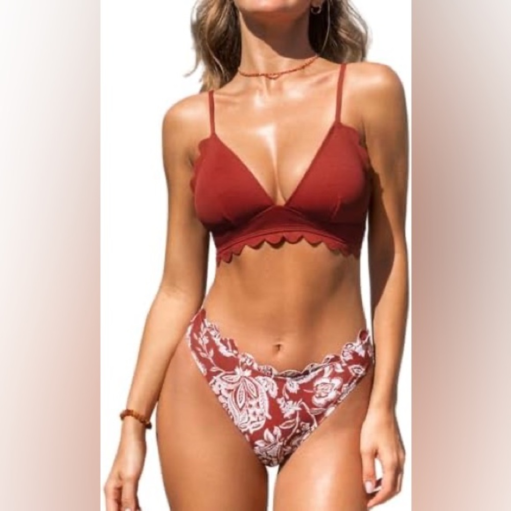 CUPSHE Women's Scalloped Lace Up V Neck Bikini Swimsuit Size XL H-20